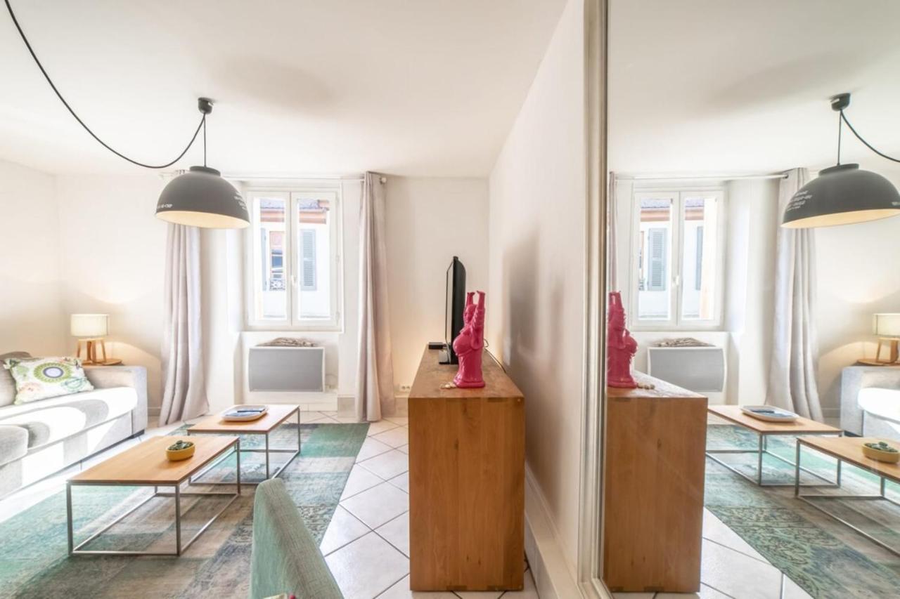 Apartment Classified 3 Stars Located In The Heart Of The Old Town آنسي المظهر الخارجي الصورة